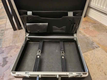 Photo of free 2 Old AttacheĢ Cases with Assorted Keys (Walsall WS1) #2