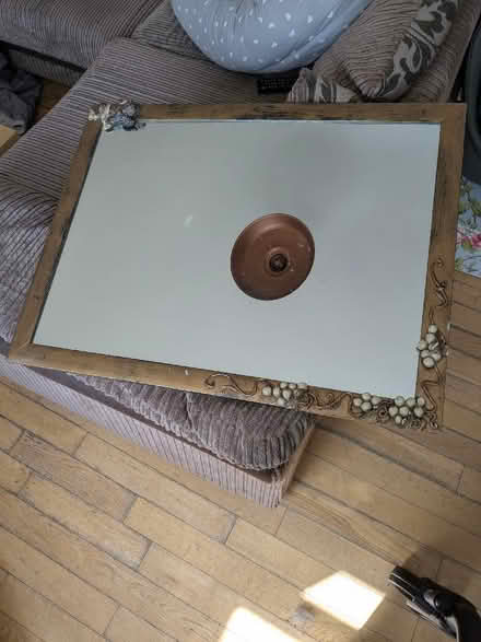 Photo of free Mirror (59 x 75 cm) (Malvern Link WR14) #1