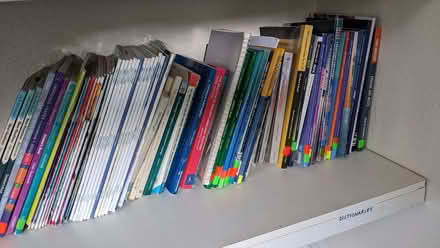 Photo of free English as foreign language books (Hyde SO23) #2