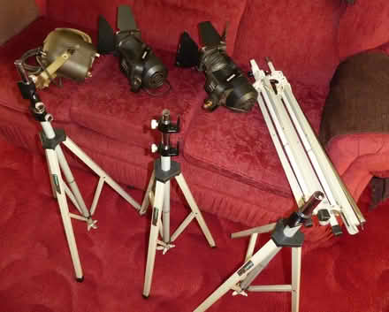 Photo of free Lighting stands and lights (Stirchley B30) #1