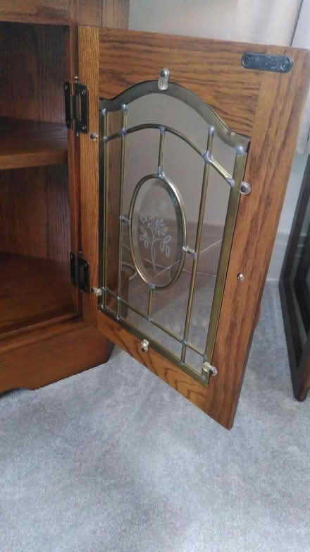 Photo of free Corner TV unit (GU12 Ash Green) #3