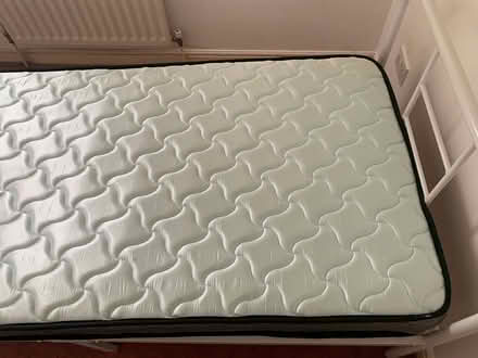 Photo of free Single mattress (Bermondsey SE1 5HP) #4