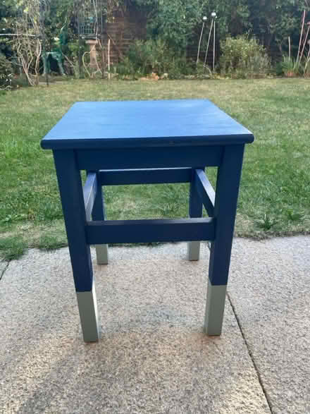 Photo of free Stool/ table (Dollis Hill, NW2) #1