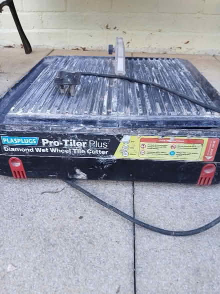 Photo of free Electric tile cutter (Wolverley DY11) #1