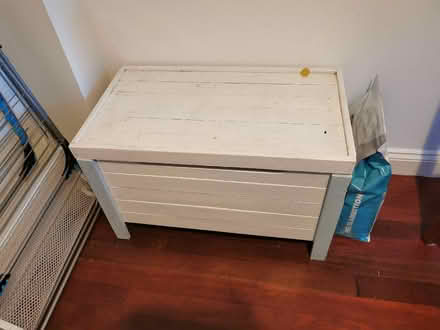 Photo of free Small coffee table /storage box (Oxford-Freegle CGA OX1) #1