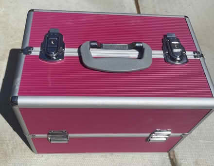 Photo of free Pink vanity case & nail varnishes (Orpington BR5) #2