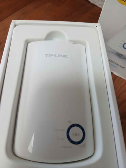 Photo of free Wifi extender (Thornton heath) #3