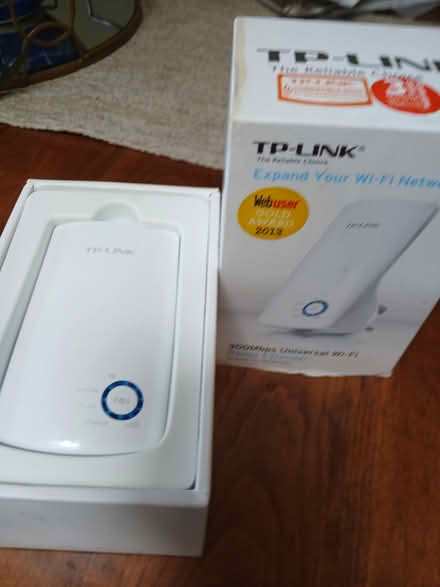Photo of free Wifi extender (Thornton heath) #1