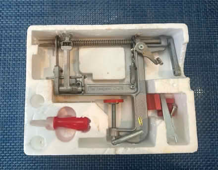 Photo of free Apple Peeler / Corer / Slicer (Near Birch & Bear Valley) #2