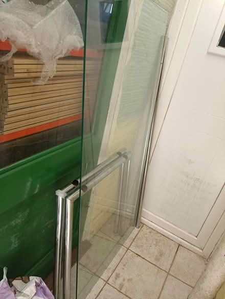 Photo of free Glass Topped Dining Table (CT18) #1