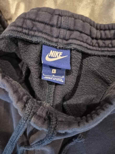 Photo of free Navy blue jogging pants (Large) (Washington dc) #4