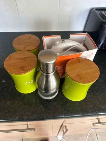 Photo of free Kitchen equipment (SG2 0NW) #1