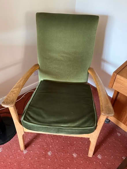 Photo of free Draylon chair (Heage DE56) #1