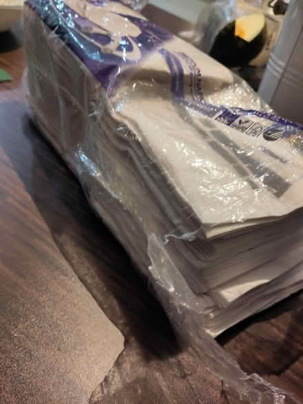 Photo of free Disposable picnicware (GU4 Merrow) #2