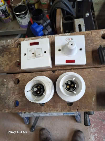 Photo of free electric bits (HR6) #1