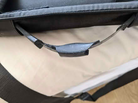 Photo of free Samsonite laptop bag (Woking GU22) #3