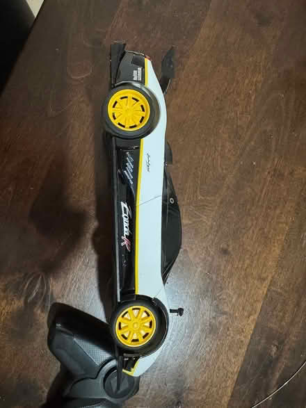Photo of free RC Car (Cambridge station area) #2