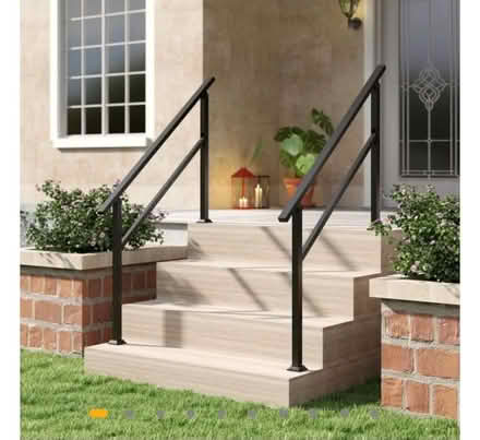 Photo of Outdoor stair handrail (Sparkhill B13) #1