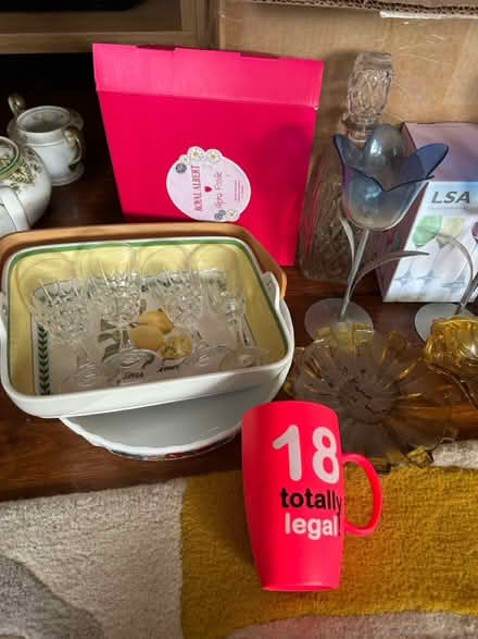 Photo of free Vintage tea set and glass items (Liphook) #3