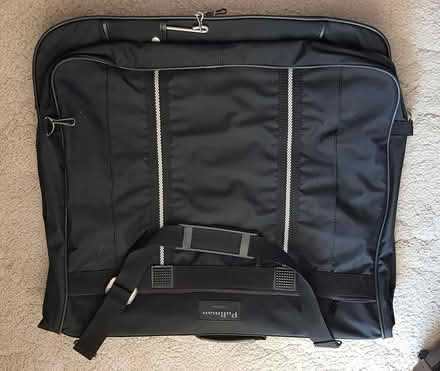 Photo of free Suit carrier (GL10) #1