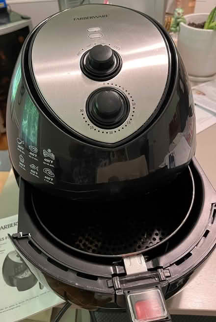 Photo of free Farberware air fryer (Gardner near Friendly’s) #1