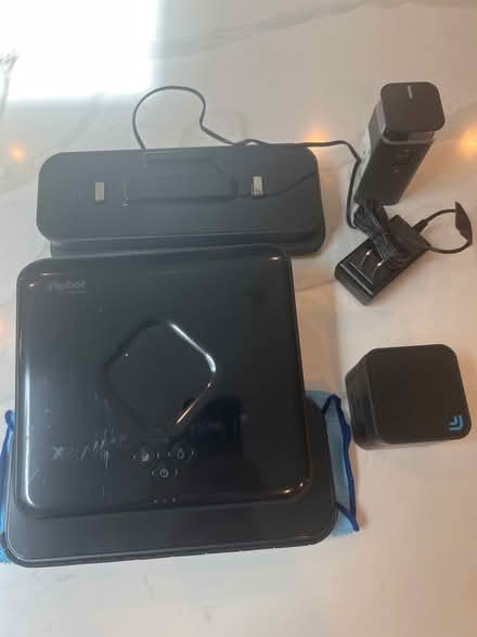 Photo of free iRobot Braava 380 (Waban) #1