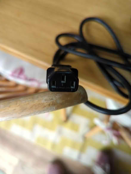 Photo of free Power cable (Stow-on-the-Wold GL54) #3