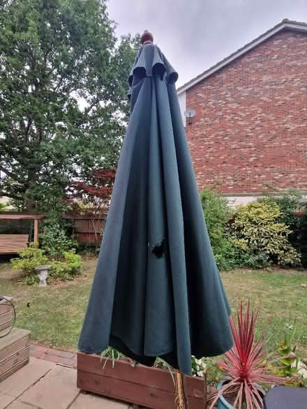 Photo of free Large Parasol (Blackhorse BS16) #4