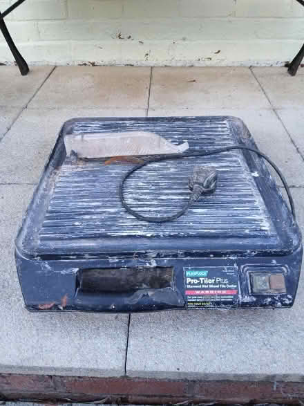 Photo of free Electric tile cutter (Wolverley DY11) #2