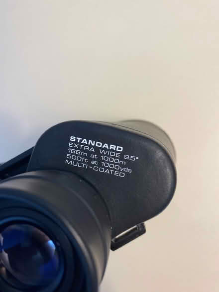 Photo of free Minolta 8x40 Binoculars (Elmhurst , Queens) #2