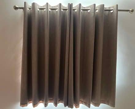 Photo of free Pair of eyelet curtains (Southhouse EH17) #1