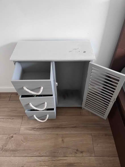 Photo of free Nightstand (N1) #2