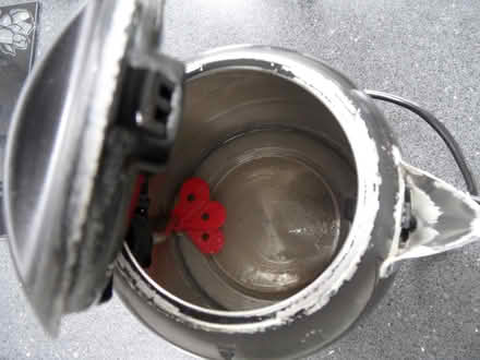 Photo of free RUSSELL HOBBS 20413, 1.7L kettle (Dunstable) #2