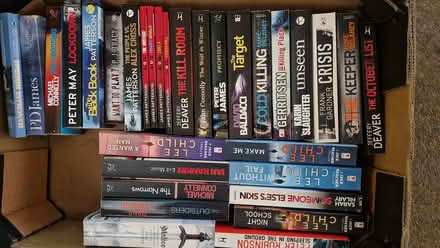 Photo of free Box of crime fiction (AL1) #2