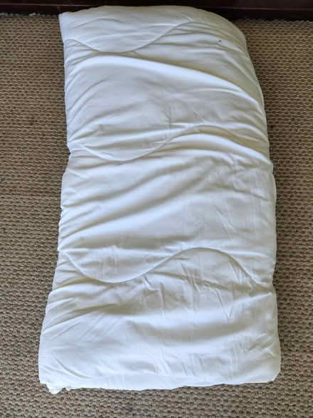 Photo of free John Lewis king size duvet (Hall Green B28) #1