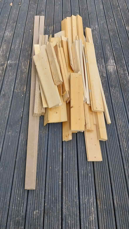 Photo of free Scrap wood, mostly pine (Charlton OX12) #1