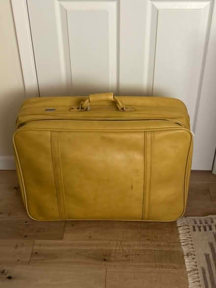 Photo of free Vintage suitcase (Los Gatos) #1