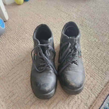 Photo of free Safety boots size UK 7 (Old Coulsdon CR5) #1
