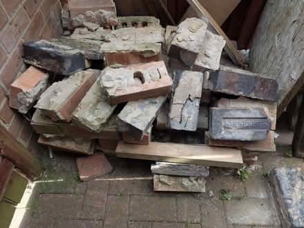 Photo of free Bricks - pile (Arnold NG5) #2