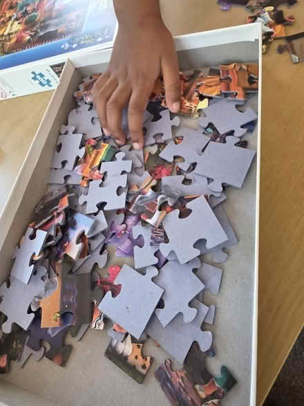 Photo of Jigsaw puzzle (Kitts Green B33) #1