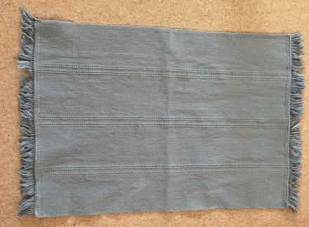 Photo of free Small rug (Southhouse EH17) #1