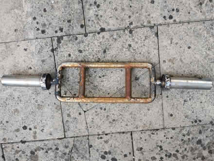 Photo of free Tricep bar (Great Western Park OX11) #1