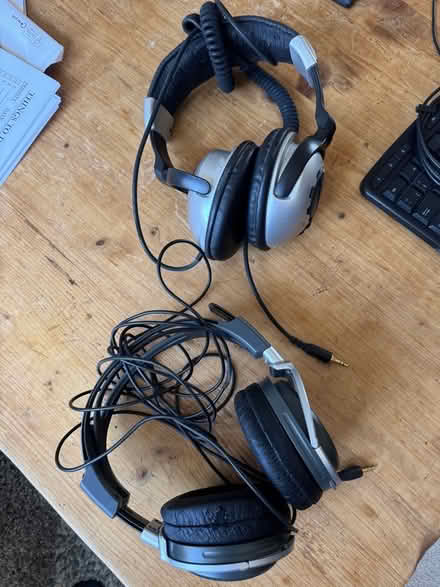 Photo of free Headsets with jack plugs (Horfield BS7) #1