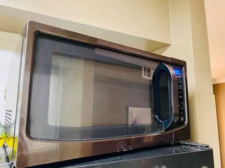 Photo of free microwave 21” x 18” (SW) #2
