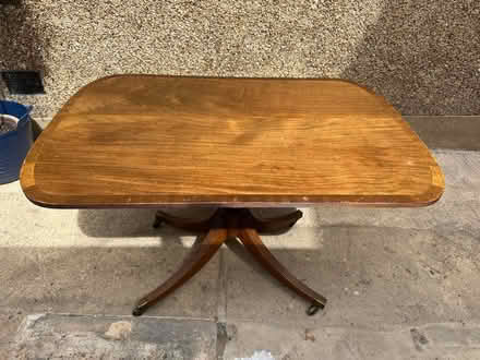 Photo of free Victorian dining table (Worcester Park) #4