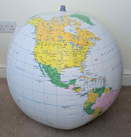 Photo of free Globe inflatable 70cm (Dean Court OX2) #3