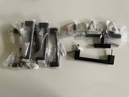 Photo of free Black cabinet handles and knobs (Cheltenham) #1