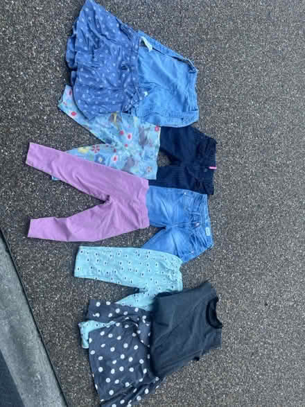 Photo of free 3/4 yrs old kids clothes (Old Winsdor SL4) #1