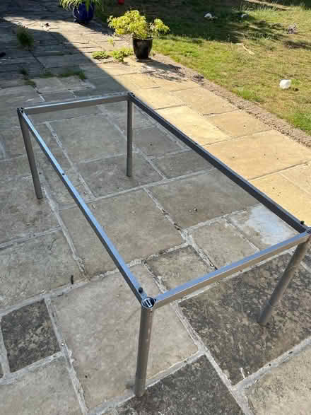 Photo of free IKEA desk 160 x 80 cm (Amersham HP6) #4