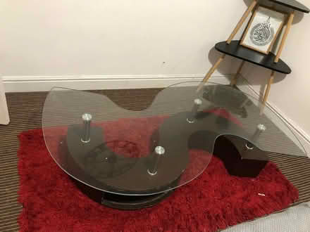 Photo of free S shaped coffee table (De21 4lu) #3